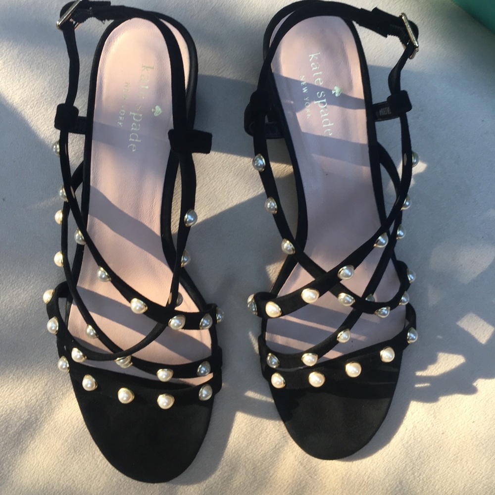 Kate Spade “Wynne” Sandal w/ Pearls - Picture 2 of 8